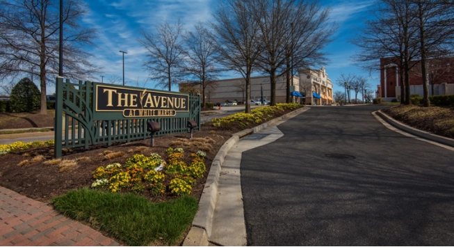 The Avenue at White Marsh shopping center entry sign